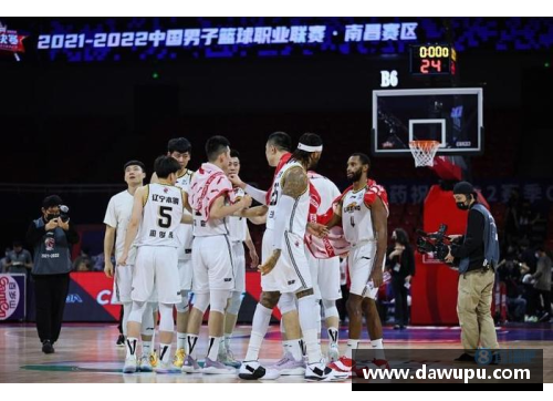 佰富彩采购大厅CBA热门球队广厦男篮遭遇两连败，备战关键战役 - 副本 (2)